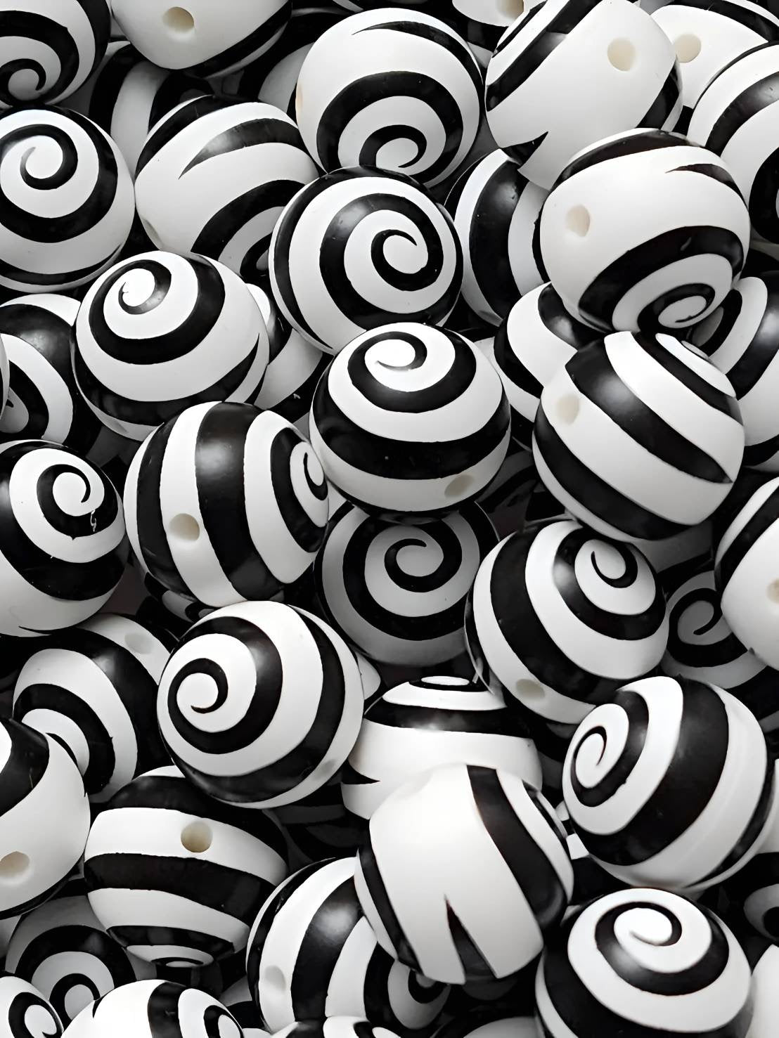 Black Swirl 15mm Silicone Beads