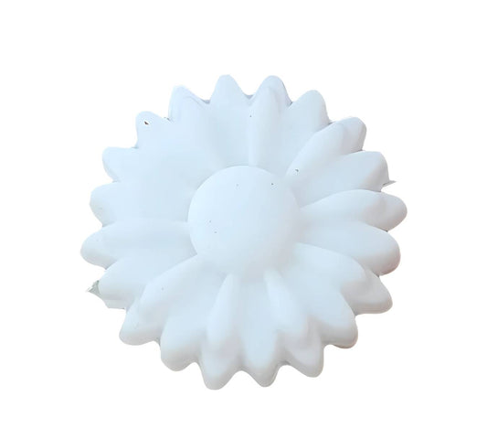 White Daisy 22mm Focal Bead F-354