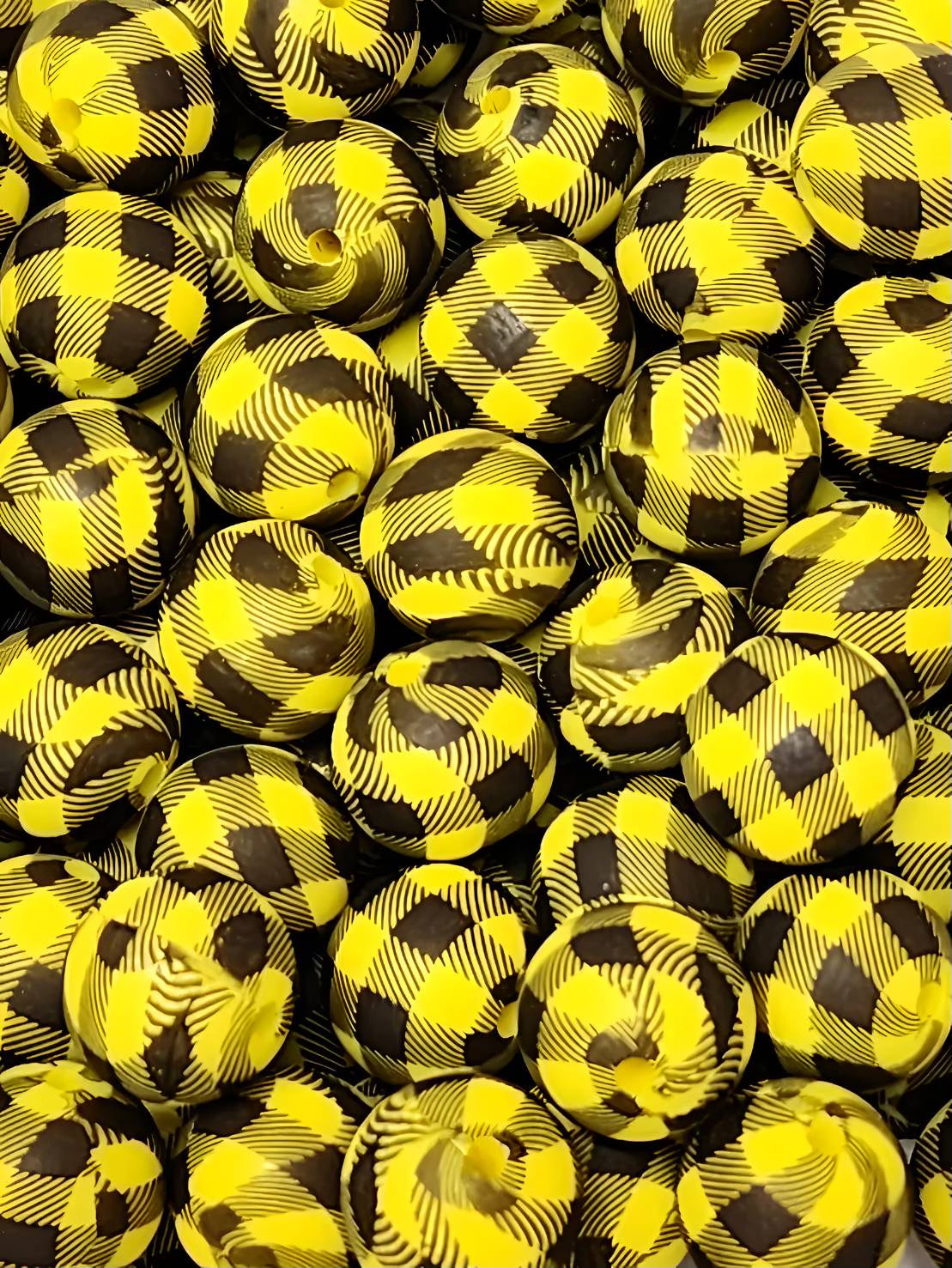 Checkered Vortex 15mm Silicone Bead