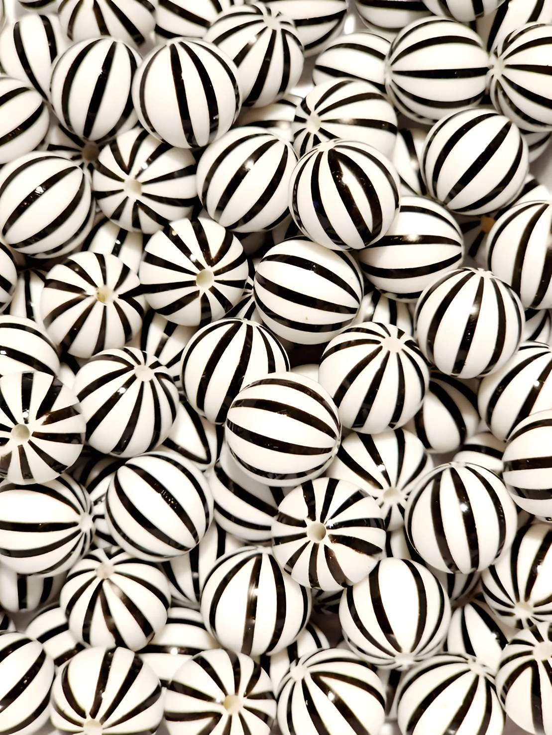 Black/White Stripe 15mm Silicone Beads
