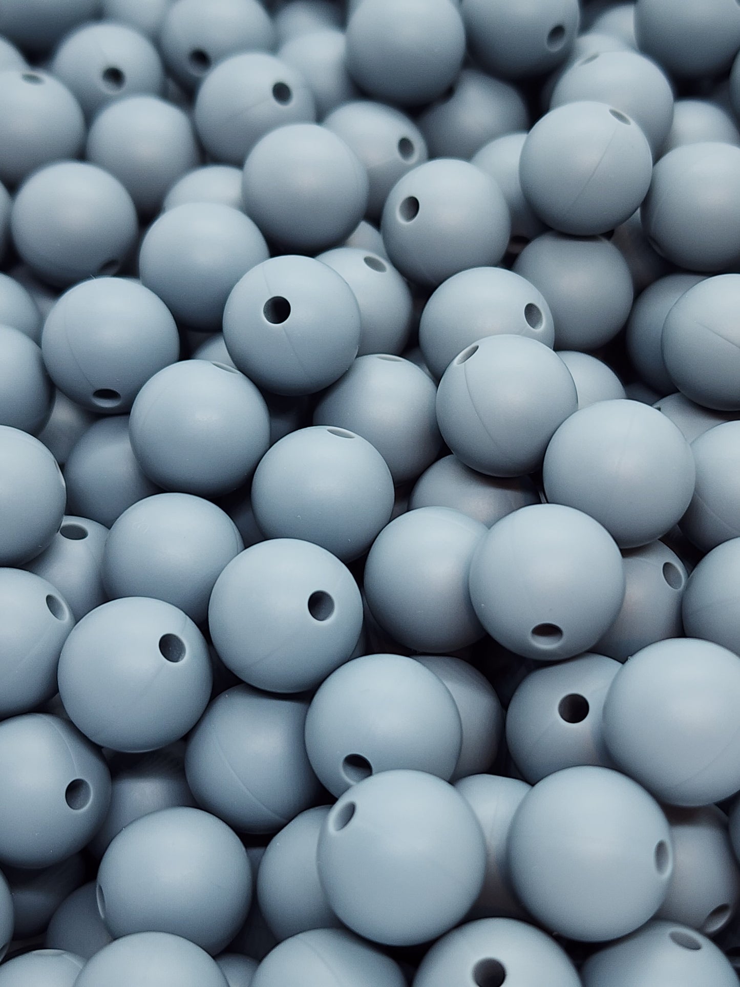 20. Dark Grey 12mm Silicone Beads